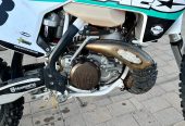 HUSQVARNA TX 300